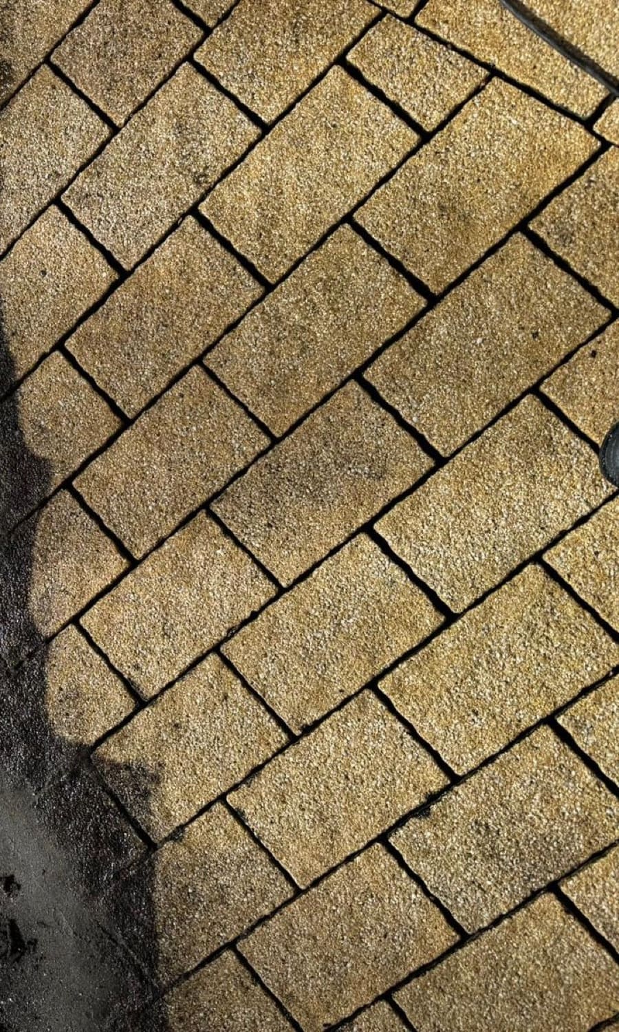 Nachher: Reinigung · Stein & Fassade